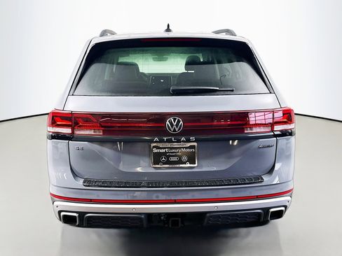 New 2026 Volkswagen Atlas Peak Edition AWD/4WD image 6