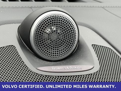 Certified 2023 Volvo XC60 B5 Ultimate image 23