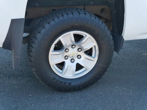 Used 2015 Chevrolet Silverado 1500 LT w/ All Star Edition AWD/4WD image 5