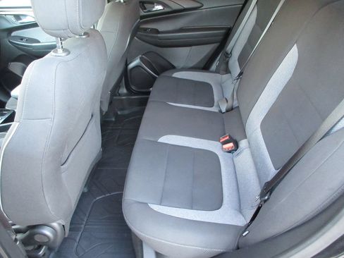 Certified 2025 Chevrolet TrailBlazer LT FWD image 14