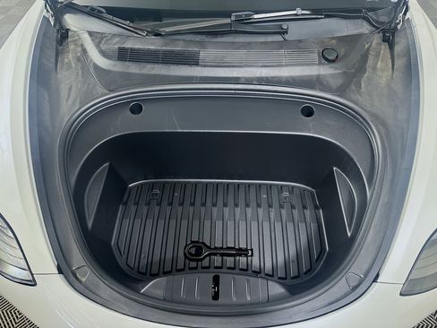 Used 2023 Tesla Model 3 Standard Range RWD image 34