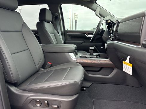 New 2026 GMC Sierra 1500 SLT AWD/4WD image 19