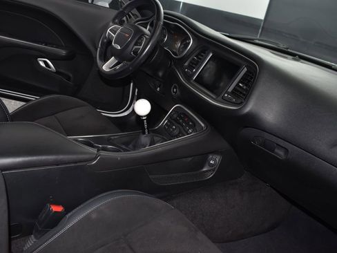 Used 2018 Dodge Challenger R/T Scat Pack w/ Dynamics Package image 27