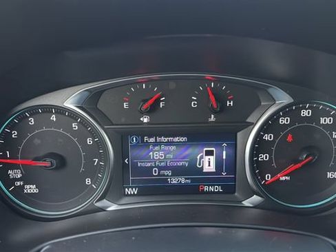 Used 2023 Chevrolet Equinox LT FWD image 12