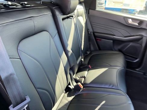 New 2026 Ford Escape SE w/ PHEV Premium Package image 19