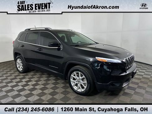 Used 2014 Jeep Cherokee Latitude image 1