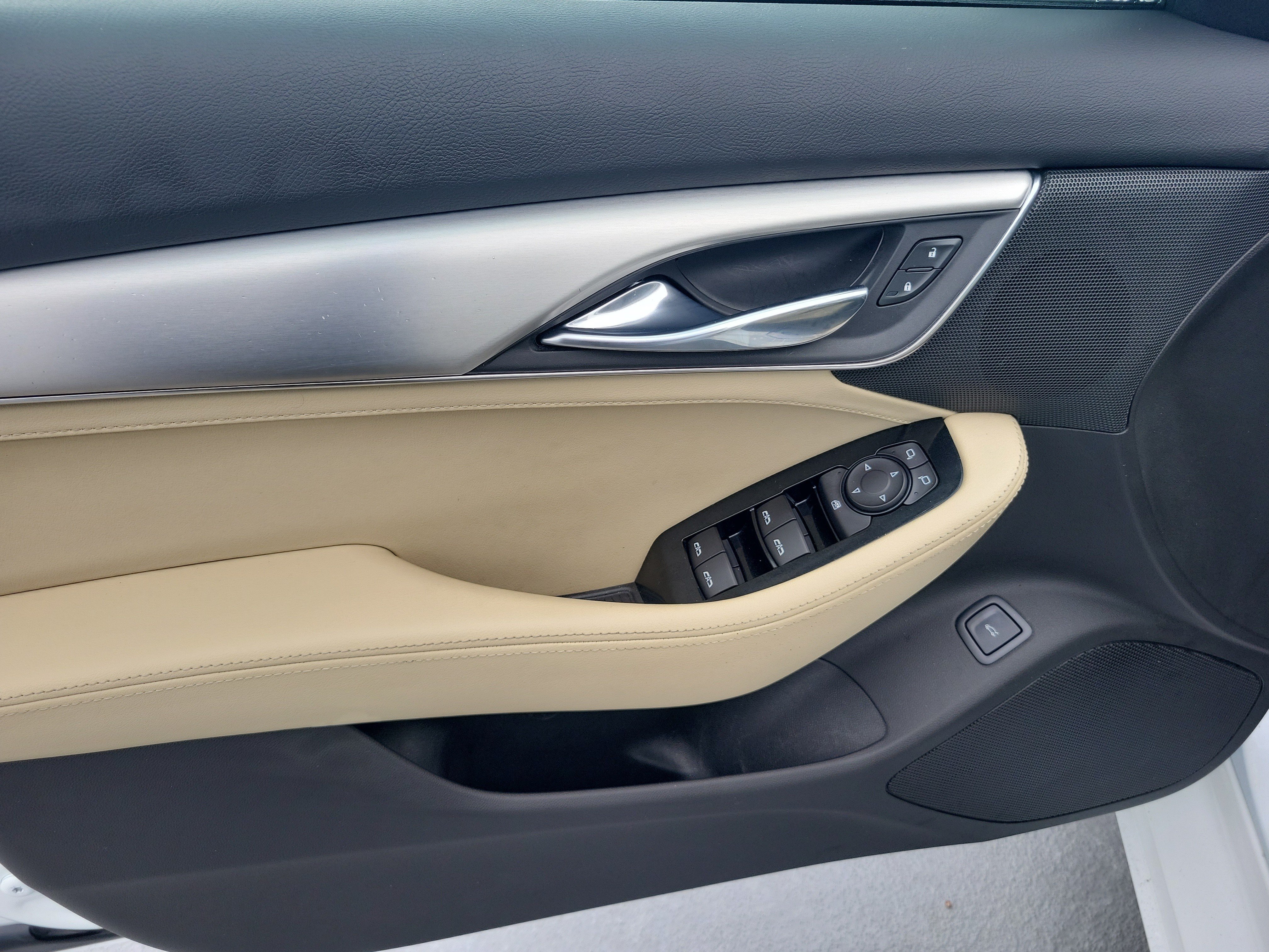 Used 2023 Cadillac CT5 Luxury RWD image 19