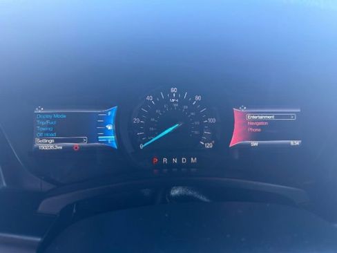 Used 2016 Ford Expedition XLT w/ Equipment Group 202A image 25