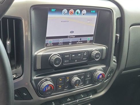 Used 2018 Chevrolet Silverado 1500 LT w/ All Star Edition AWD/4WD image 27