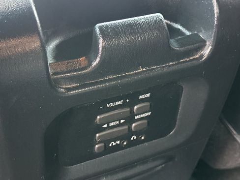 Used 2002 Ford F150 Harley-Davidson RWD image 38