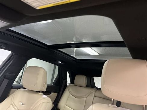 Used 2019 Cadillac XT5 Luxury FWD image 18
