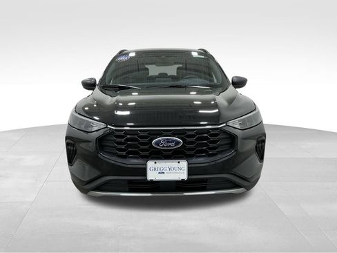 Used 2025 Ford Escape ST-Line AWD/4WD image 7