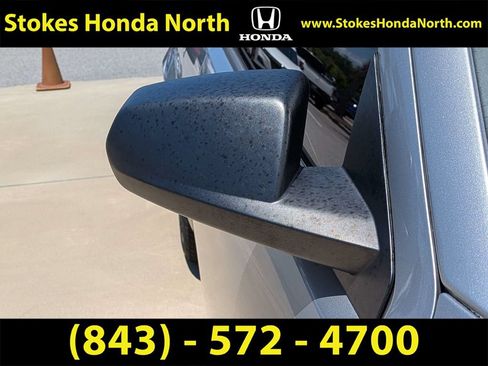 Used 2014 Dodge Avenger SE FWD image 18
