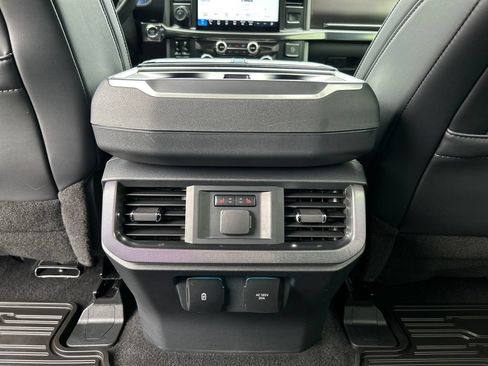 Used 2025 Ford F150 Platinum w/ Equipment Group 702A High AWD/4WD image 16