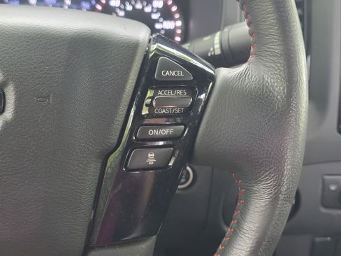 Used 2024 Nissan Frontier PRO-4X w/ Technology Package AWD/4WD image 19