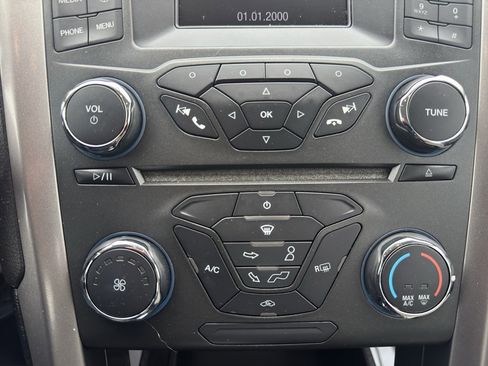 Used 2018 Ford Fusion S image 9