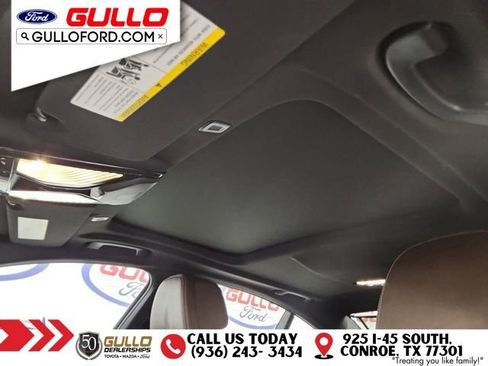 Used 2021 BMW 530e w/ Executive Package image 22