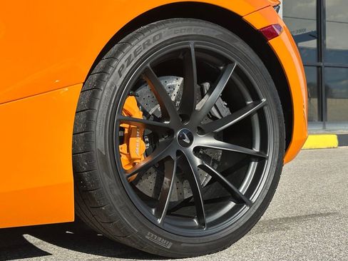 Used 2019 McLaren 720S Performance image 10