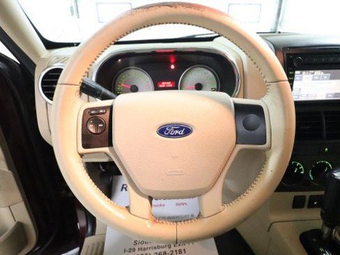 Used 2007 Ford Explorer Sport Trac Limited RWD image 17