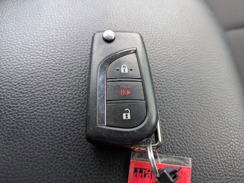 Used 2025 Toyota RAV4 LE FWD image 29