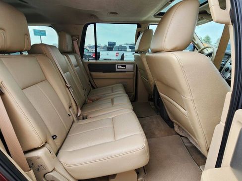 Used 2011 Ford Expedition XLT w/ 203A Rapid Spec Order Code AWD/4WD image 22