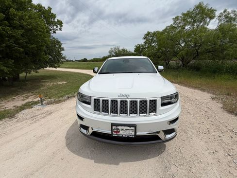 Used 2014 Jeep Grand Cherokee Summit AWD/4WD image 4