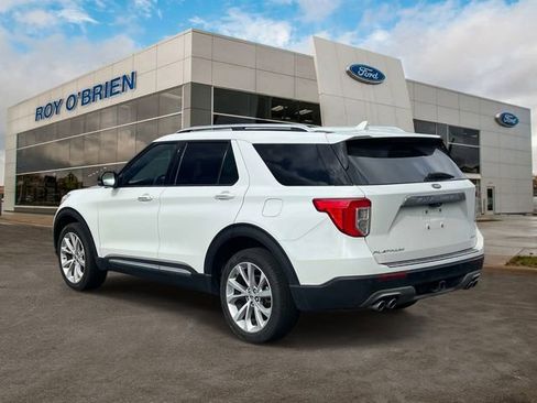 Certified 2023 Ford Explorer Platinum w/ Class IV Trailer Tow Package AWD/4WD image 3