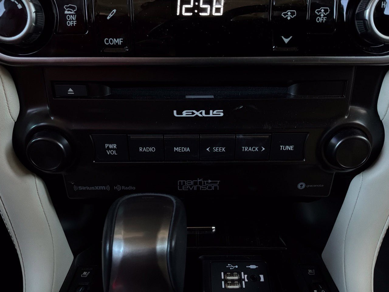 Used 2022 Lexus GX 460 Luxury w/ Off Road Package AWD/4WD image 40