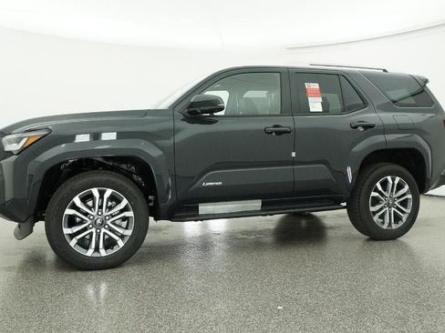 New 2025 Toyota 4Runner Limited image 18