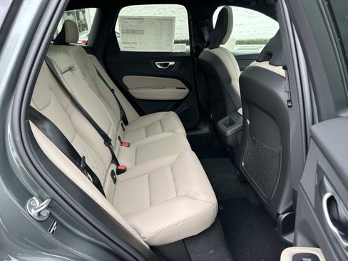 New 2026 Volvo XC60 B5 Core w/ Climate Package image 19