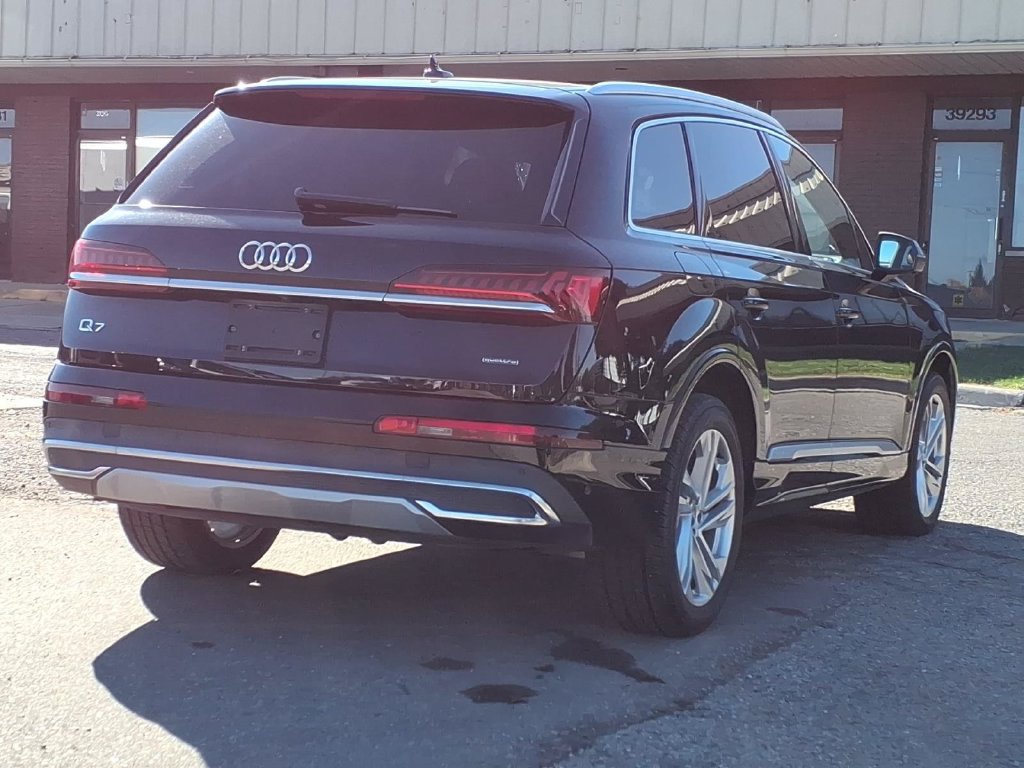 Used 2020 Audi Q7 3.0T Premium Plus w/ Premium Plus Package AWD/4WD image 5