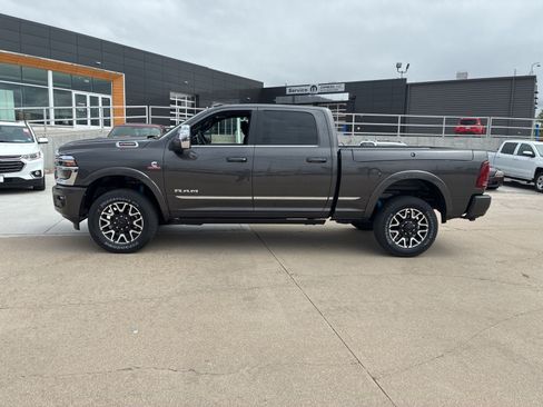 New 2026 RAM 2500 Limited AWD/4WD image 2