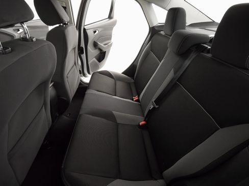 Used 2014 Ford Focus SE image 26