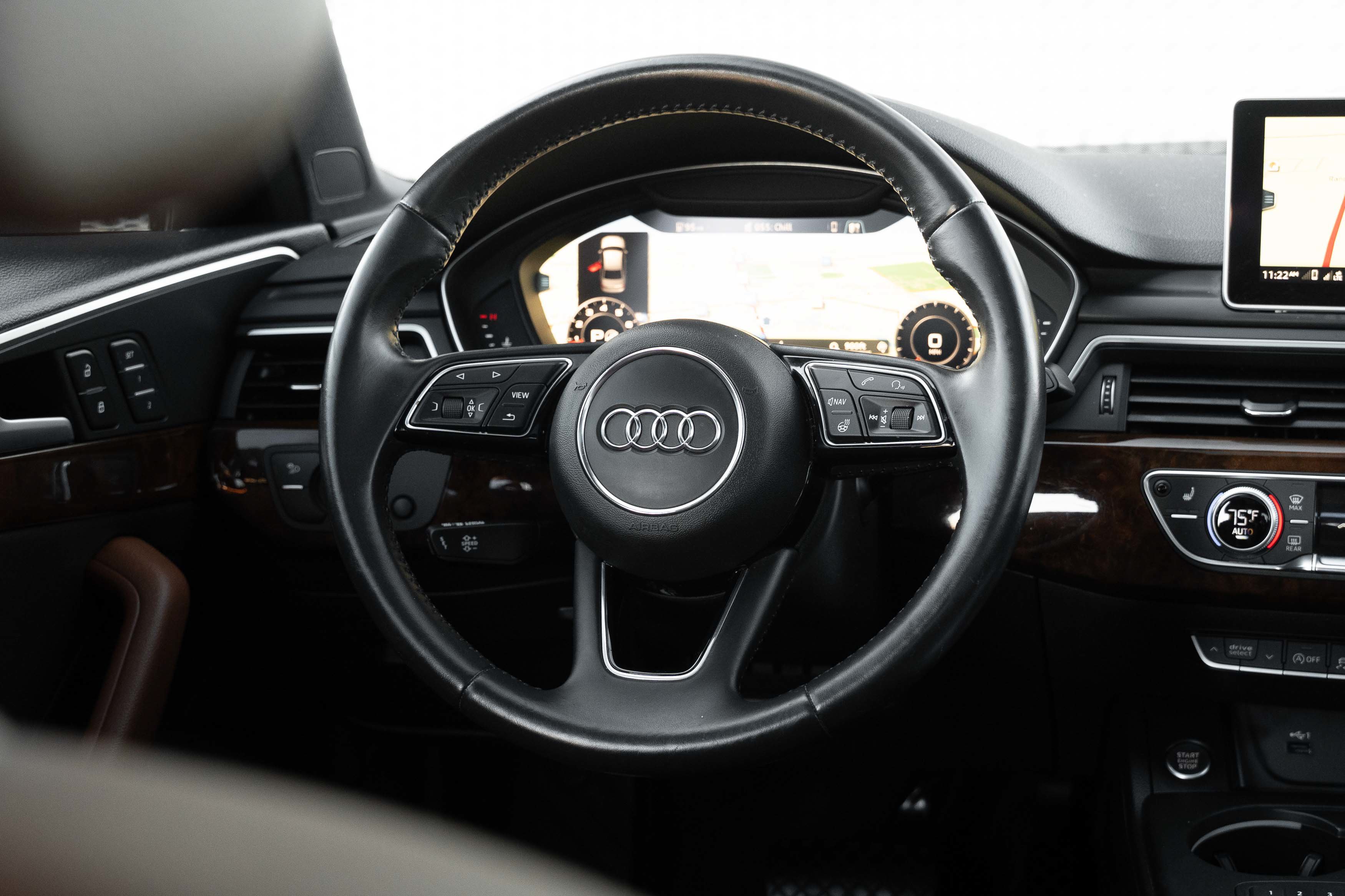 Used 2018 Audi A4 2.0T Premium Plus w/ Premium Plus Package AWD/4WD image 9