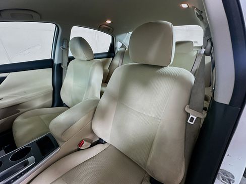 Used 2015 Nissan Altima 2.5 S w/ Power Driver Seat Package FWD image 18