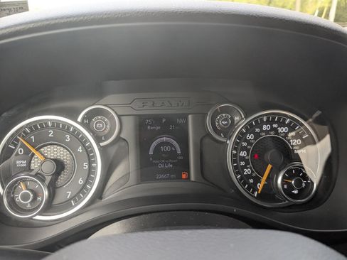 Used 2022 RAM 1500 Big Horn AWD/4WD image 19
