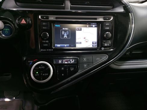 Used 2018 Toyota Prius C Four image 20