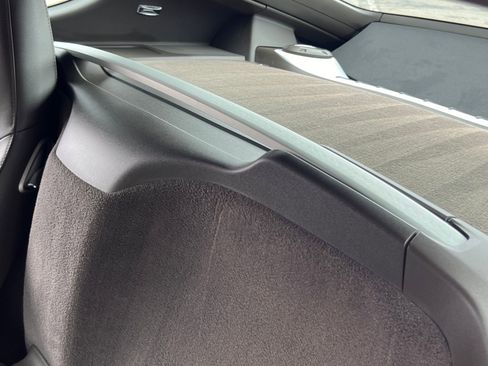 Used 2018 Porsche 718 Cayman S image 27