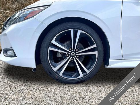 Used 2021 Nissan Sentra SR FWD image 9