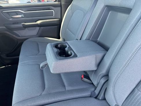 Used 2021 RAM 1500 Big Horn AWD/4WD image 28
