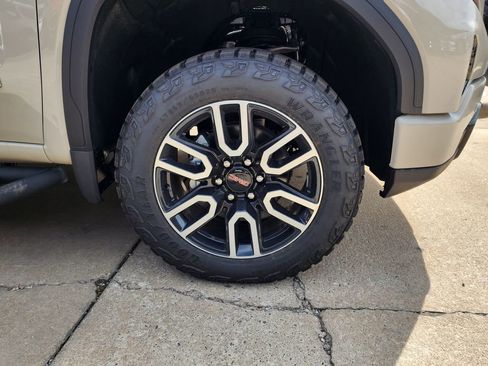 New 2026 GMC Sierra 1500 AT4 w/ AT4 Premium Package image 51