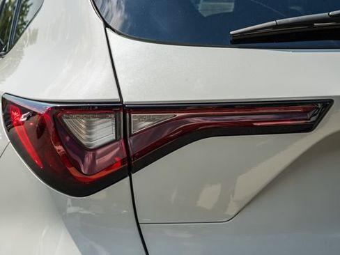 Used 2025 Acura MDX SH-AWD w/ Advance Package image 7