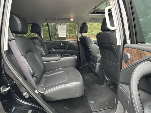 Certified 2024 INFINITI QX80 Premium Select w/ Cargo Package image 26