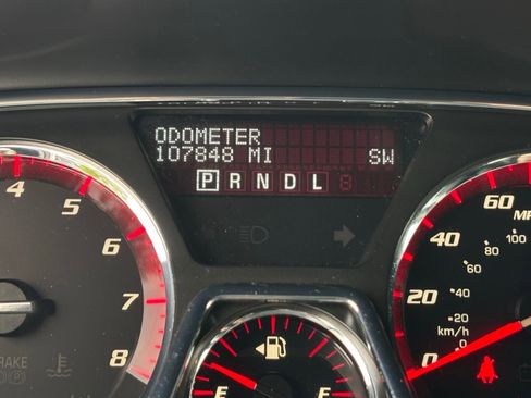 Used 2016 GMC Acadia SLT FWD image 10