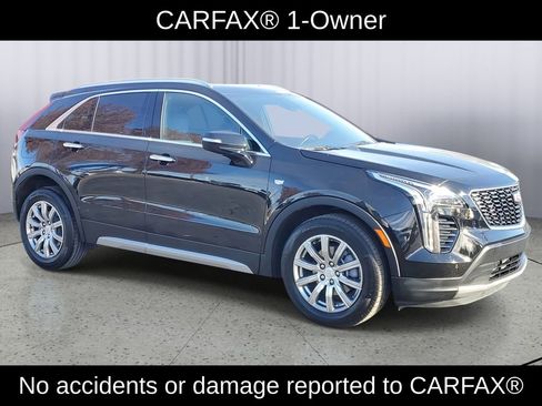 Used 2023 Cadillac XT4 Premium Luxury w/ Cold Weather Package image 2