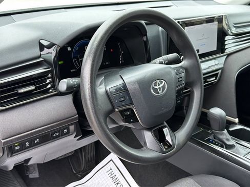 Certified 2025 Toyota Camry LE image 19