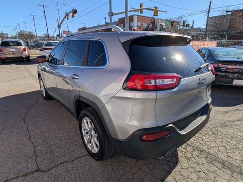 Used 2015 Jeep Cherokee Latitude image 8