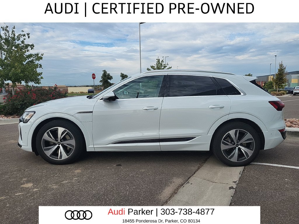 Used 2024 Audi Q8 e-tron Premium Plus w/ Premium Plus Package AWD/4WD image 2