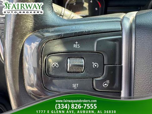 Used 2022 GMC Sierra 3500 SLE w/ SLE Convenience Package AWD/4WD image 16
