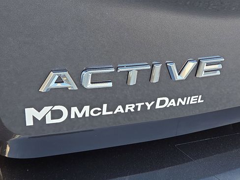 New 2026 Ford Expedition Active image 8